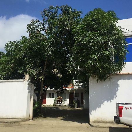 Hostal Sarai Pedernales Εξωτερικό φωτογραφία