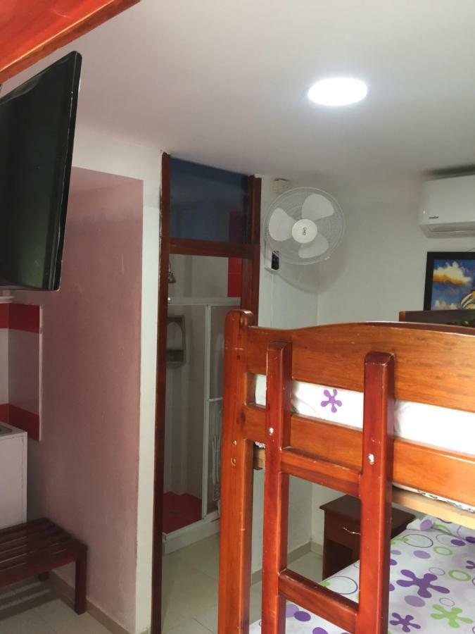 Hostal Sarai Pedernales Εξωτερικό φωτογραφία